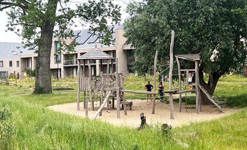 The central block in the Buitenoord district of Wageningen is nearing completion!